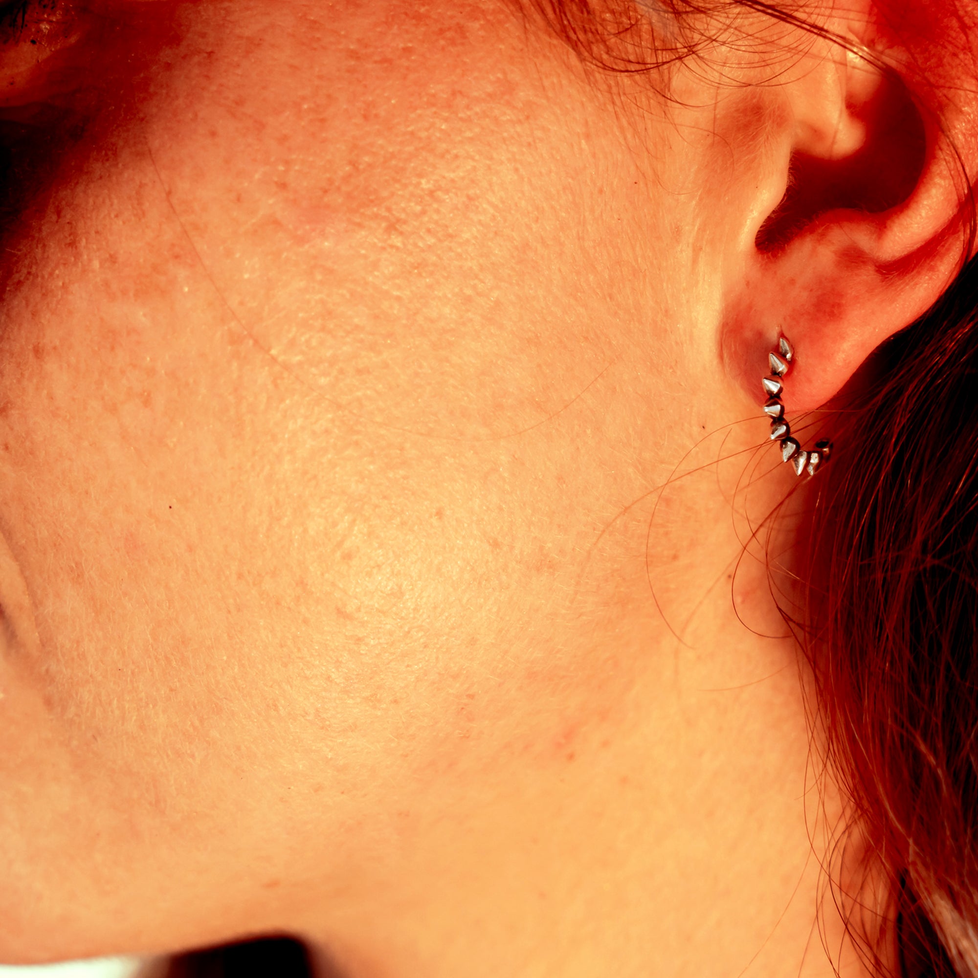 DEADBEAT Rock-Solid 925 Silver Amethyst Coloured CZ Ear Studs & Oxidised Spiked Hoop Ear Stud Gift Pack