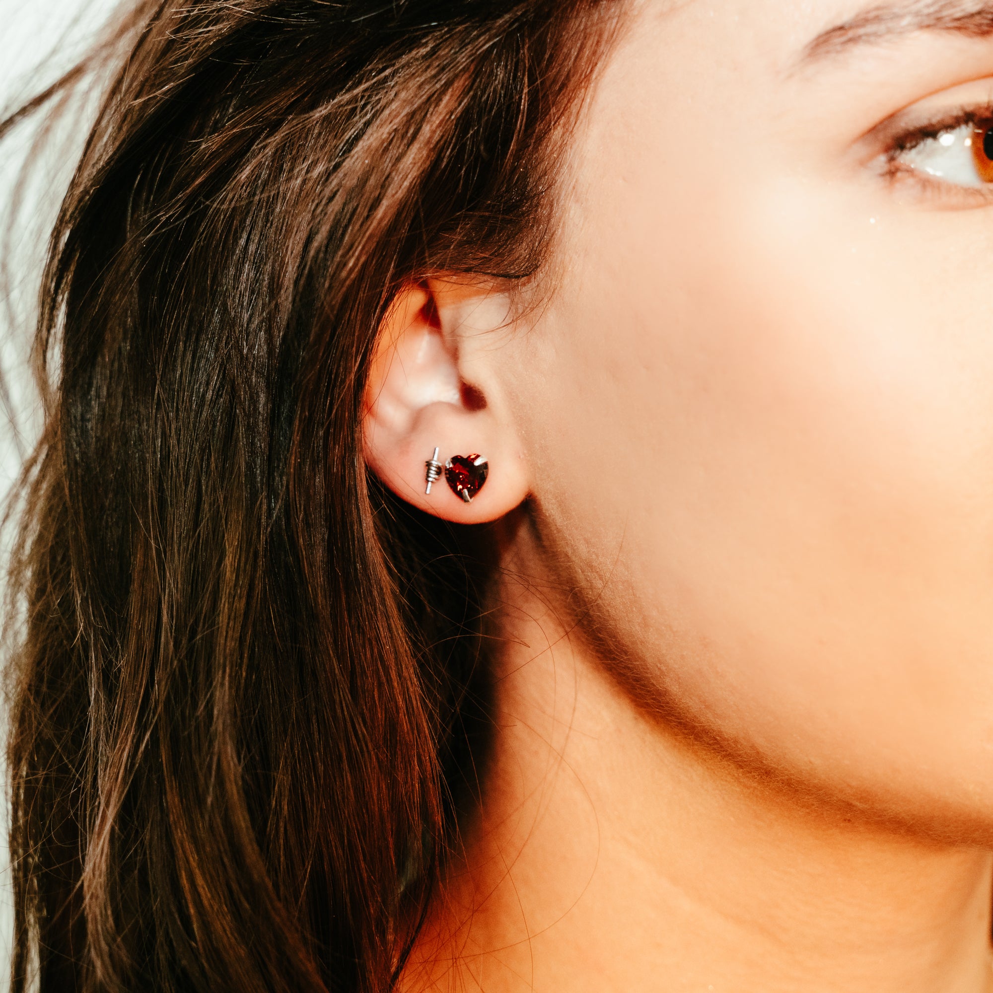 db DEADBEAT 925 Silver Blood Red CZ Heart Ear Stud & Oxidised Barbed Wire Ear Stud Gift Pack