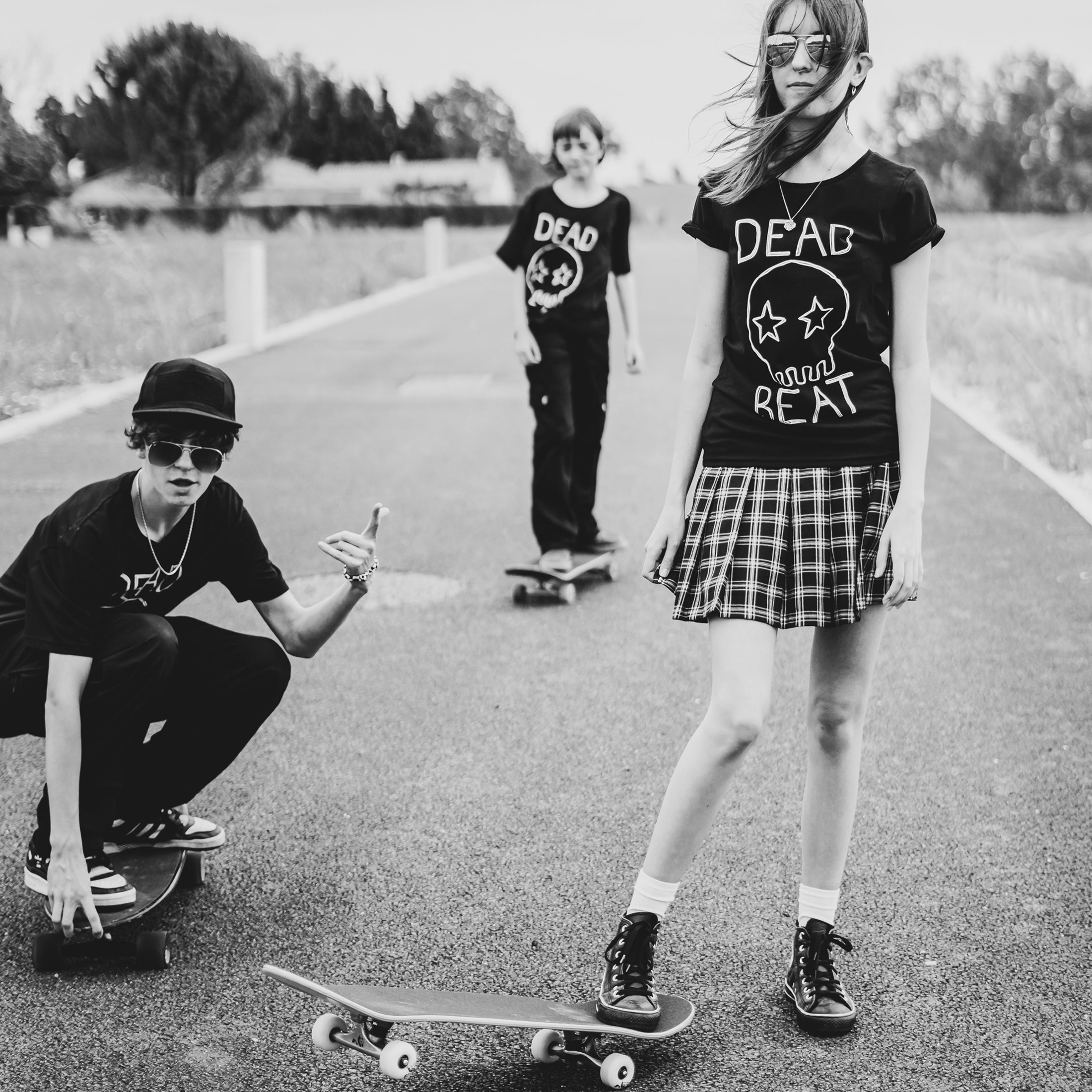 db DEADBEAT Skull Motif Screen Printed Eco-Friendly Unisex Black T-Shirt For Men, Women and Teens