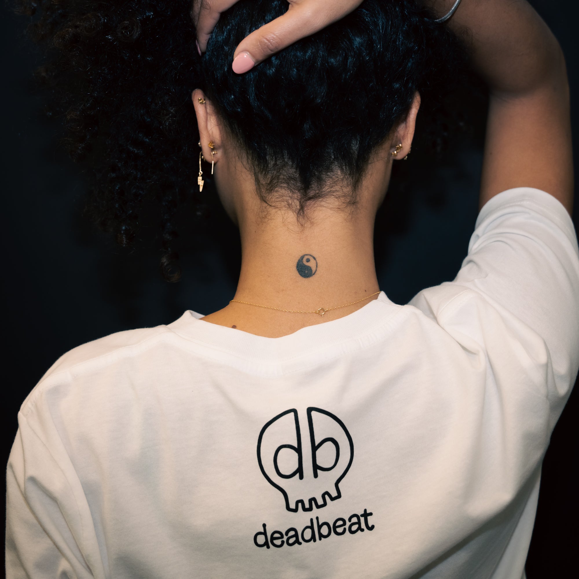 db DEADBEAT Rock and Roll Motif Screen Print Eco-Friendly Skinny Fit White T-Shirt for Women and Teen's